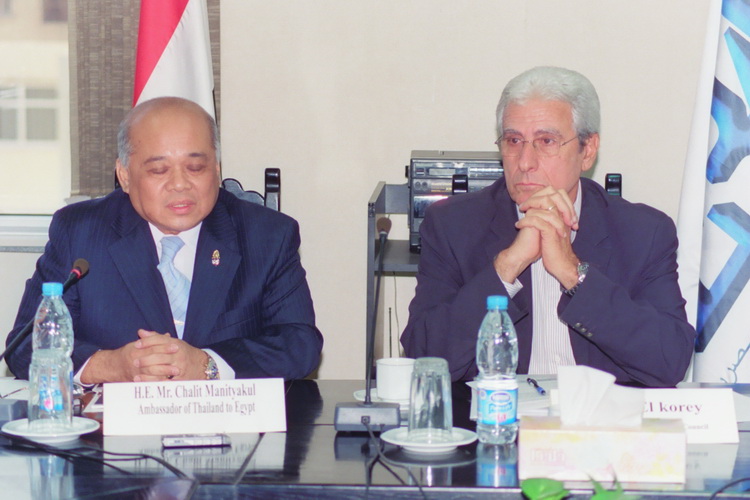 Round Table Meeting with Ambassador of Thailand to Egypt 10/06/2010